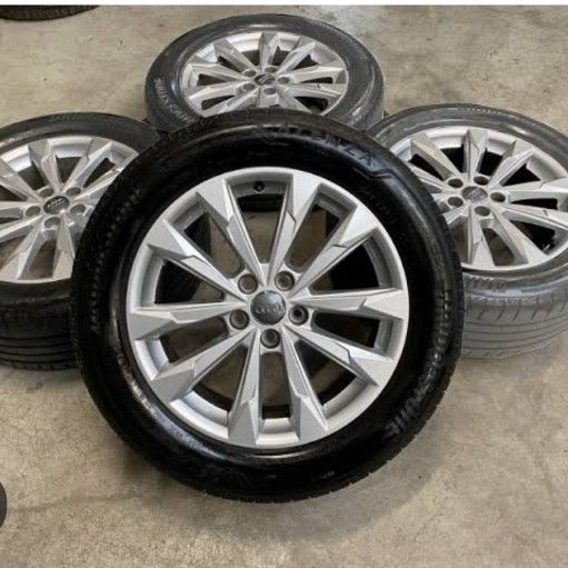 AUDI Q3 18IN B/NEW MAGS AND TYRES - Private Seller AUDI Q3 18IN B/NEW MAGS AND TYRES - Private Seller