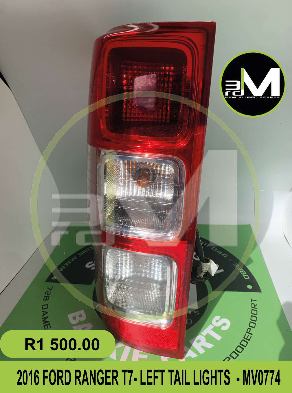 TAIL LIGHTS - FORD RANGER T7 - Private Seller TAIL LIGHTS - FORD RANGER T7 - Private Seller