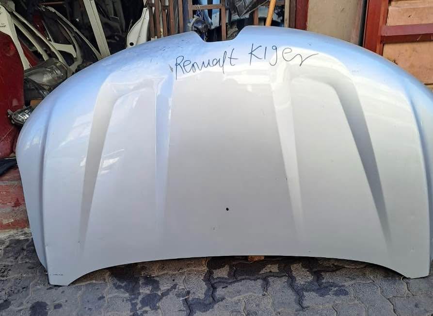 Renault Kiger bonnet - Private Seller Renault Kiger bonnet - Private Seller