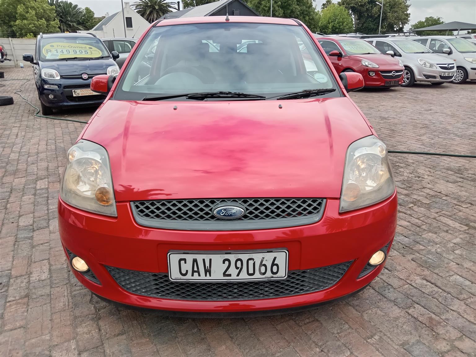Used 2006 Ford Fiesta 1.4i 3-door Trend - Private Seller Used 2006 Ford Fiesta 1.4i 3-door Trend - Private Seller