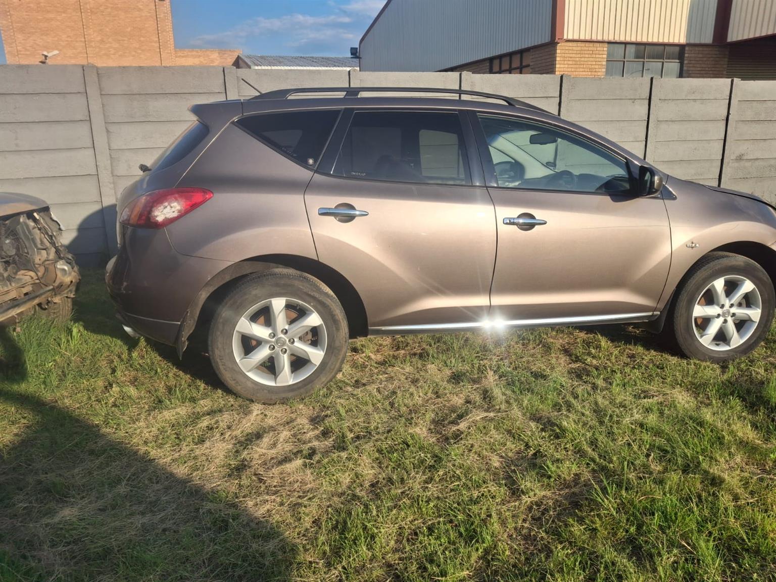 Stripping 2009 Nissan Murano - Private Seller Stripping 2009 Nissan Murano - Private Seller