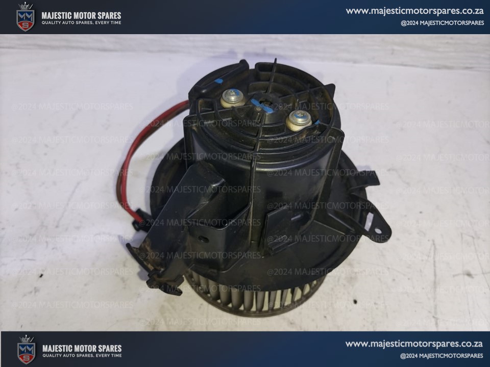 mercedes benz c220 cdi w204 heater blower fan with resistor for sale - Private Seller