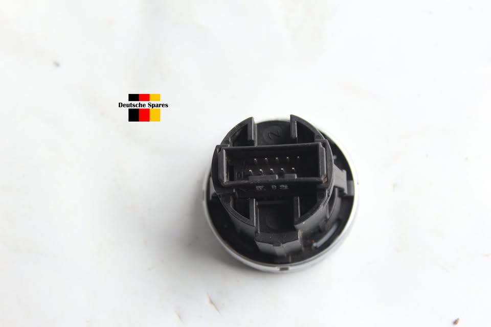 BMW E90,E91 2009 DIESEL CAR START IGNITION SWITCH OEM - Private Seller BMW E90,E91 2009 DIESEL CAR START IGNITION SWITCH OEM - Private Seller