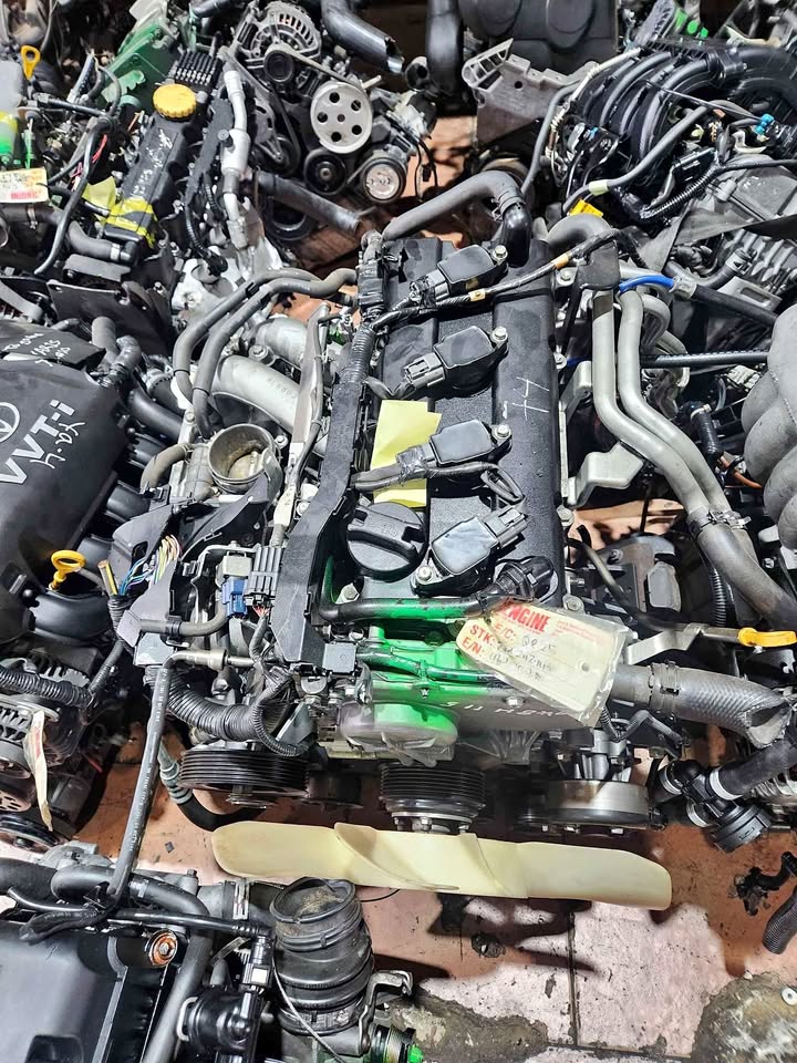 NISSAN NV350 QR25 IMPENDULO ENGINE FOR SALE - Private Seller NISSAN NV350 QR25 IMPENDULO ENGINE FOR SALE - Private Seller