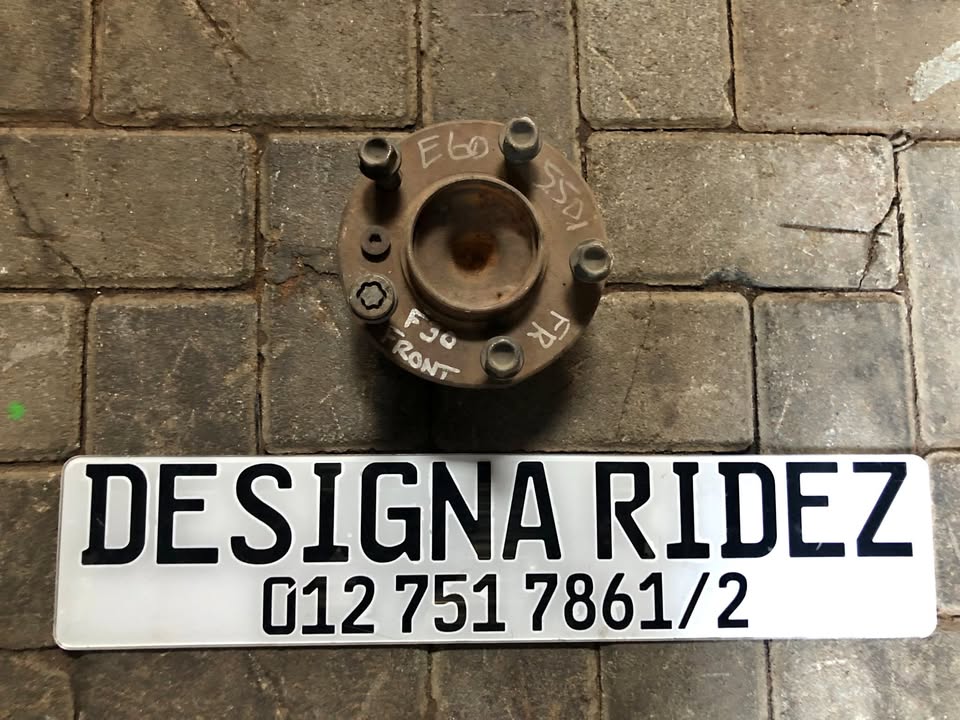 BMW E60 550i FRONT RIGHT WHEEL HUB AVAILABLE. - Private Seller BMW E60 550i FRONT RIGHT WHEEL HUB AVAILABLE. - Private Seller
