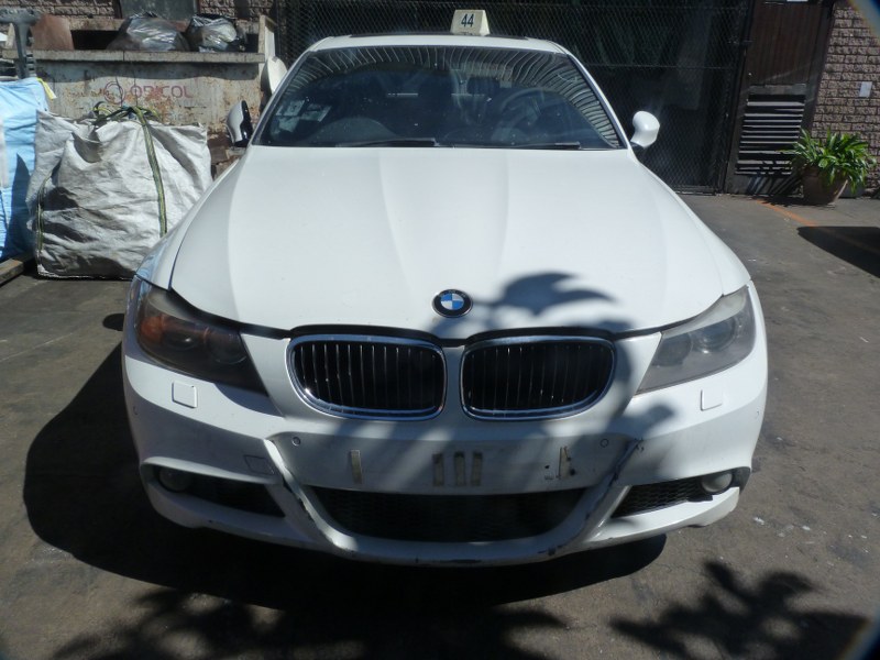 BMW 330i E90 AT White - 2011 STRIPPING FOR SPARES - Private Seller BMW 330i E90 AT White - 2011 STRIPPING FOR SPARES - Private Seller