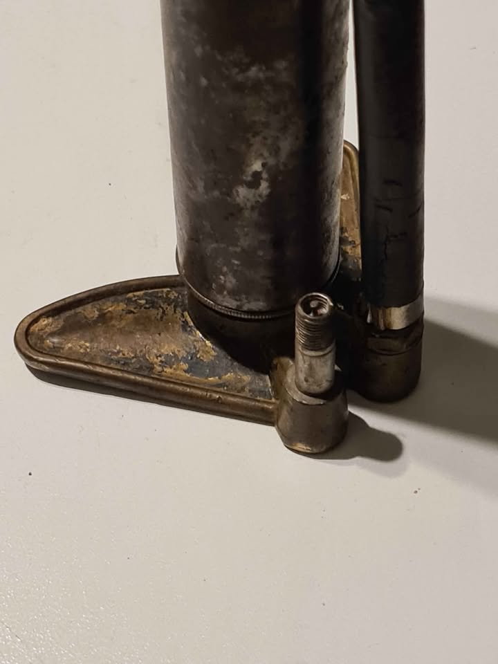 Vintage Kinsman Tyre Pump,1950s, for Rolls Royce cars.