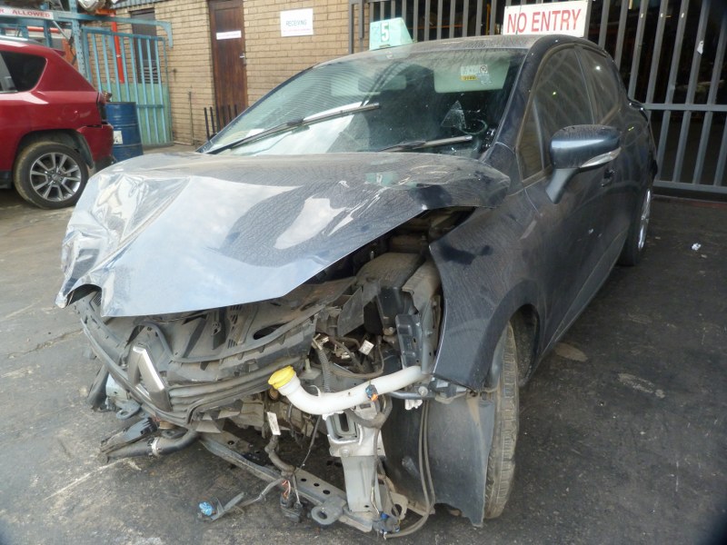 Renault Clio IV 900T PH2 Manual Grey - 2017 STRIPPING FOR SPARES - Private Seller Renault Clio IV 900T PH2 Manual Grey - 2017 STRIPPING FOR SPARES - Private Seller