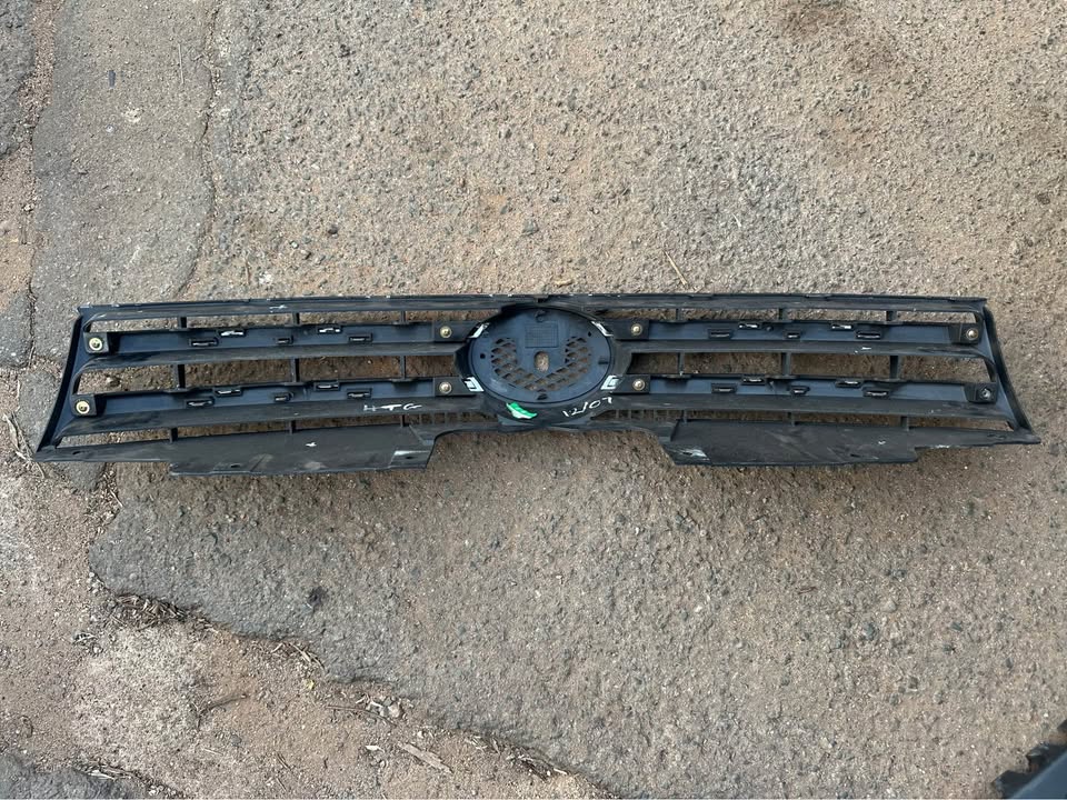 Gwm steed 5 main radiator grille - Private Seller