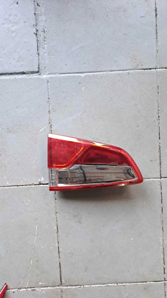 Inner taillight Ford Ecosport 13-17 - Private Seller Inner taillight Ford Ecosport 13-17 - Private Seller