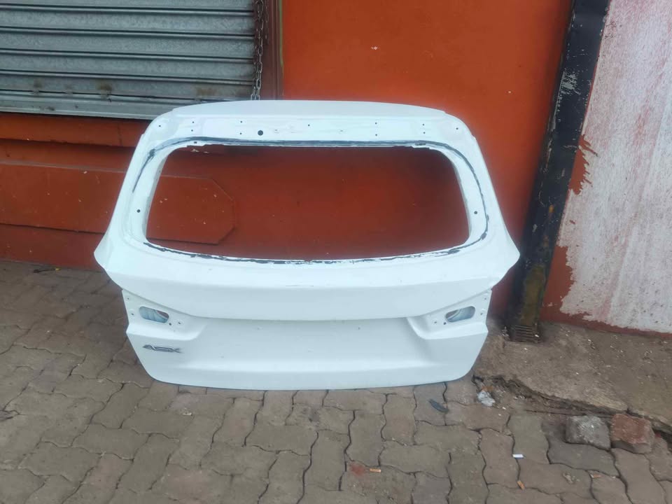 Mitsubishi ASX tailgate 2020 - Private Seller
