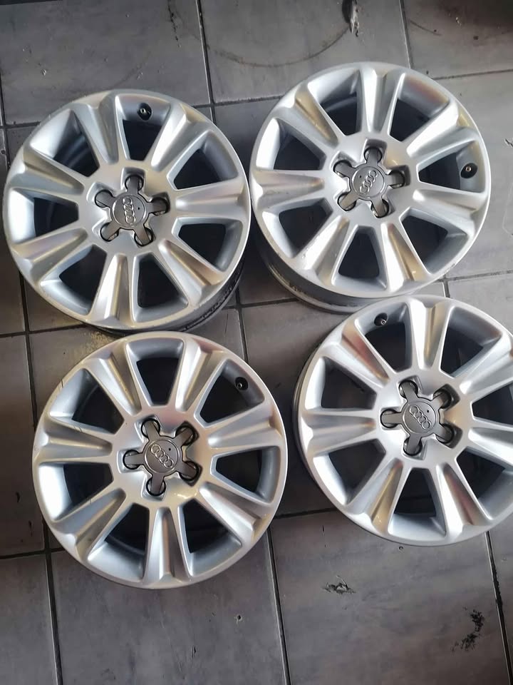 Audi 15inch Mag Rims