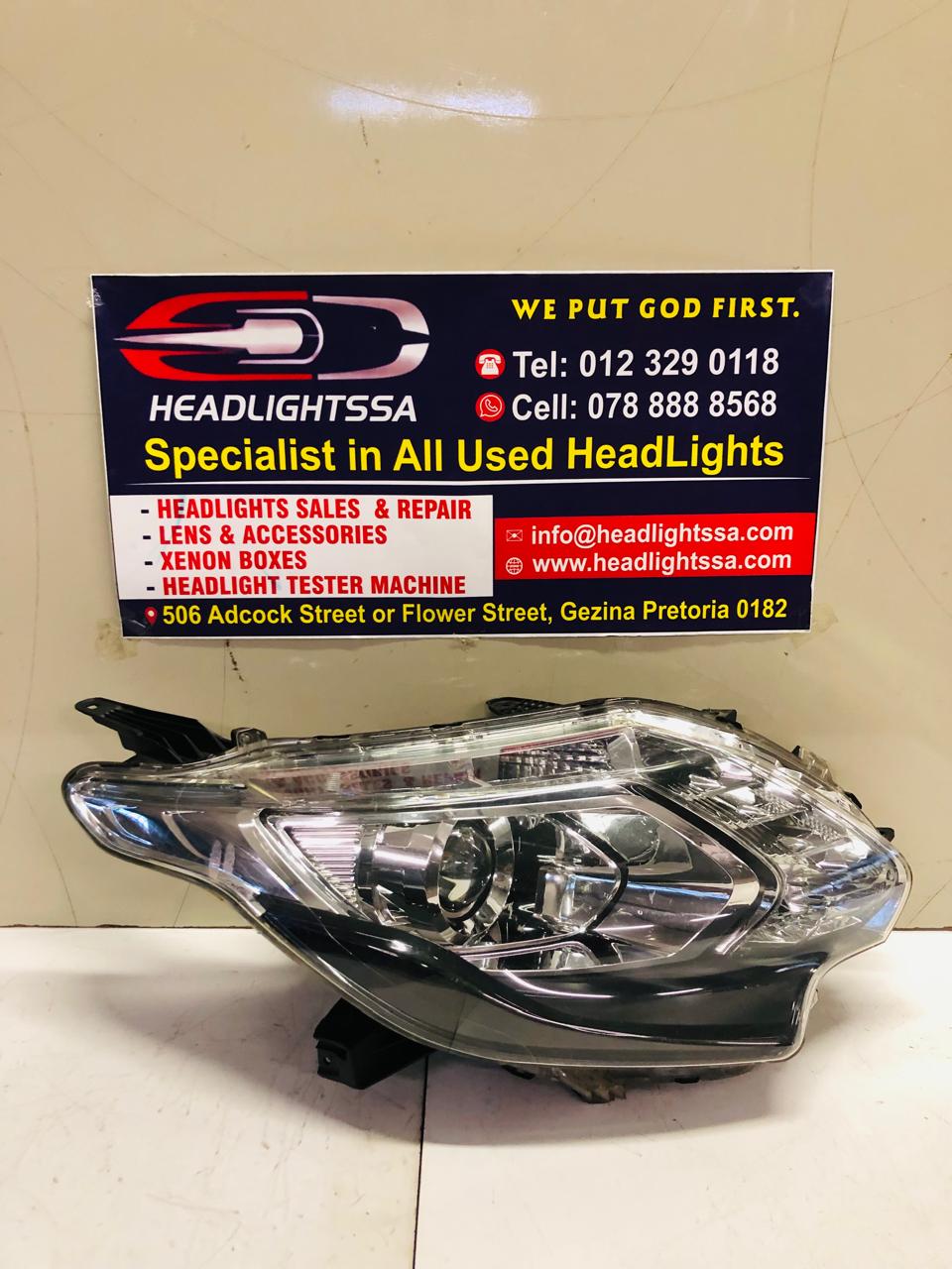 Mitsubishi Triton right side xenon headlight - Private Seller Mitsubishi Triton right side xenon headlight - Private Seller