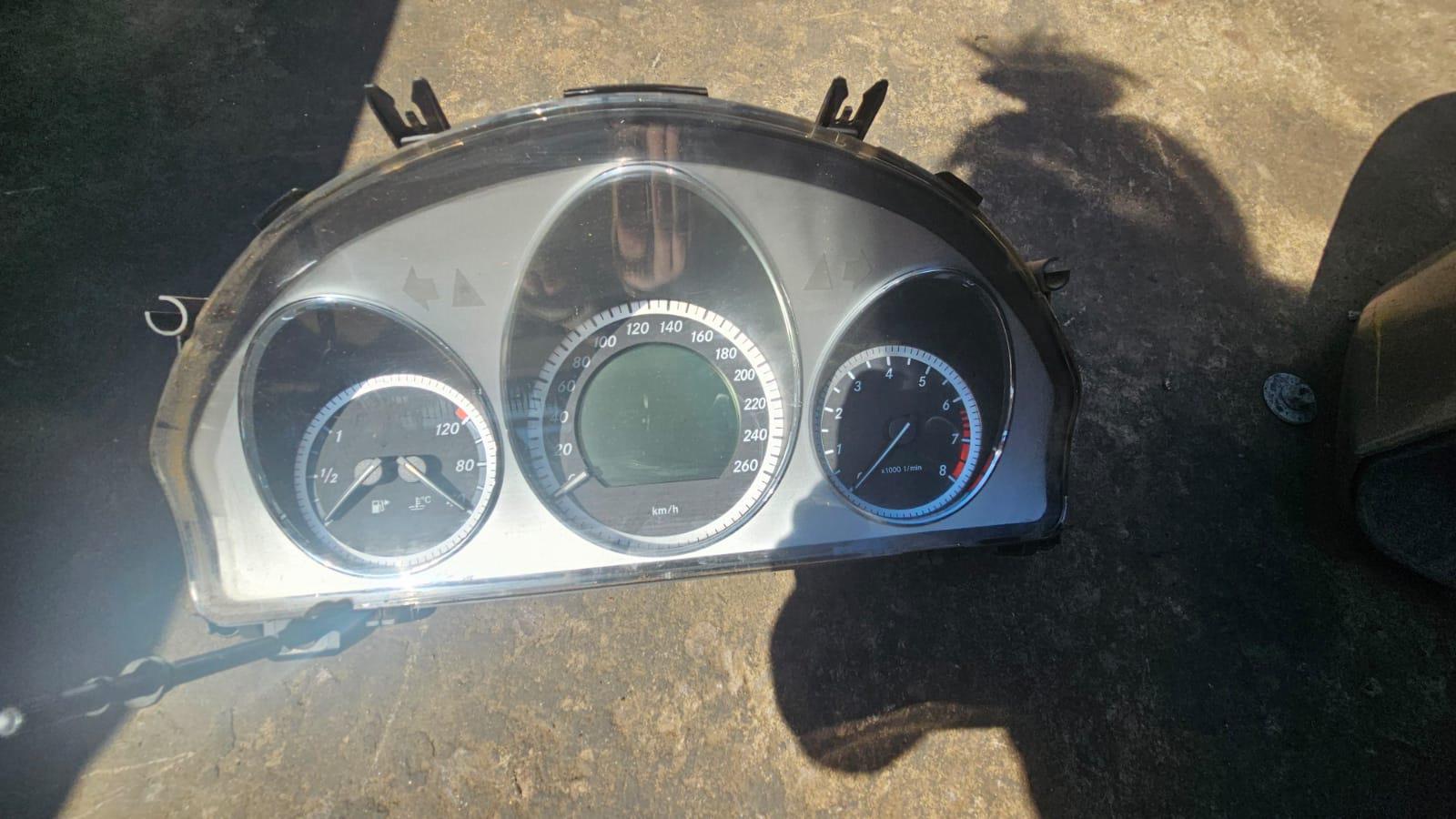 Mercedes C200 CGI cluster speedometer used for sale - Private Seller Mercedes C200 CGI cluster speedometer used for sale - Private Seller