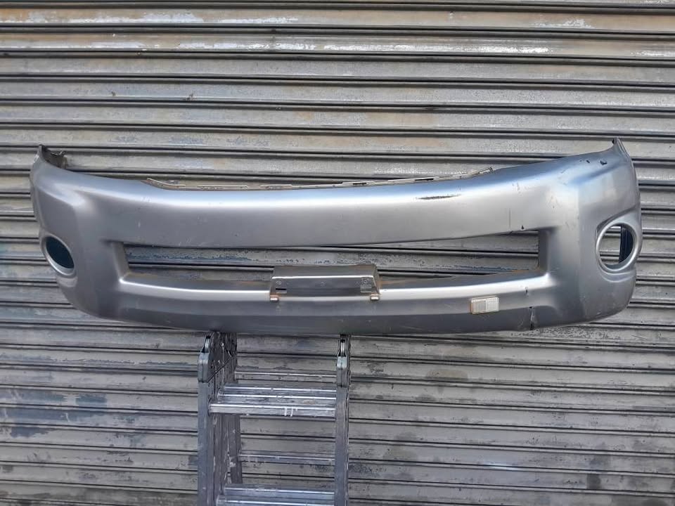 2008-2012 TOYOTA HILUX D4D FRONT BUMPER FOR SALE