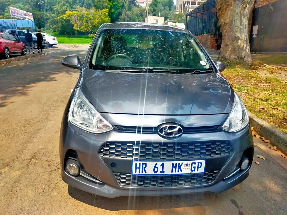 Hyundai i10 grand 1.0 manual 2018 for sale