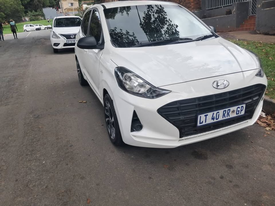 Hyundai i10 grand 1.0 2023