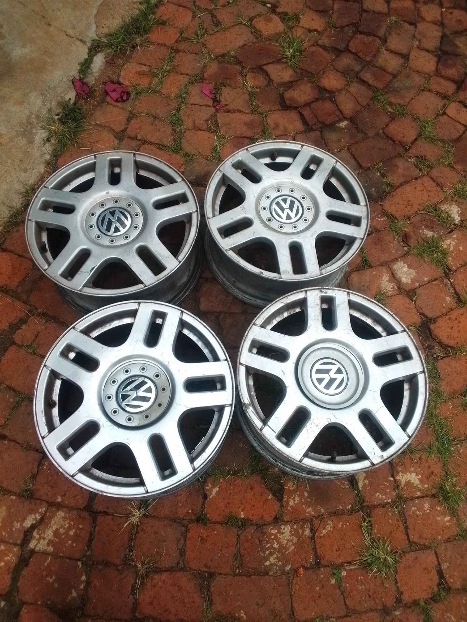 Vw Alloy Rims for sale - Private Seller