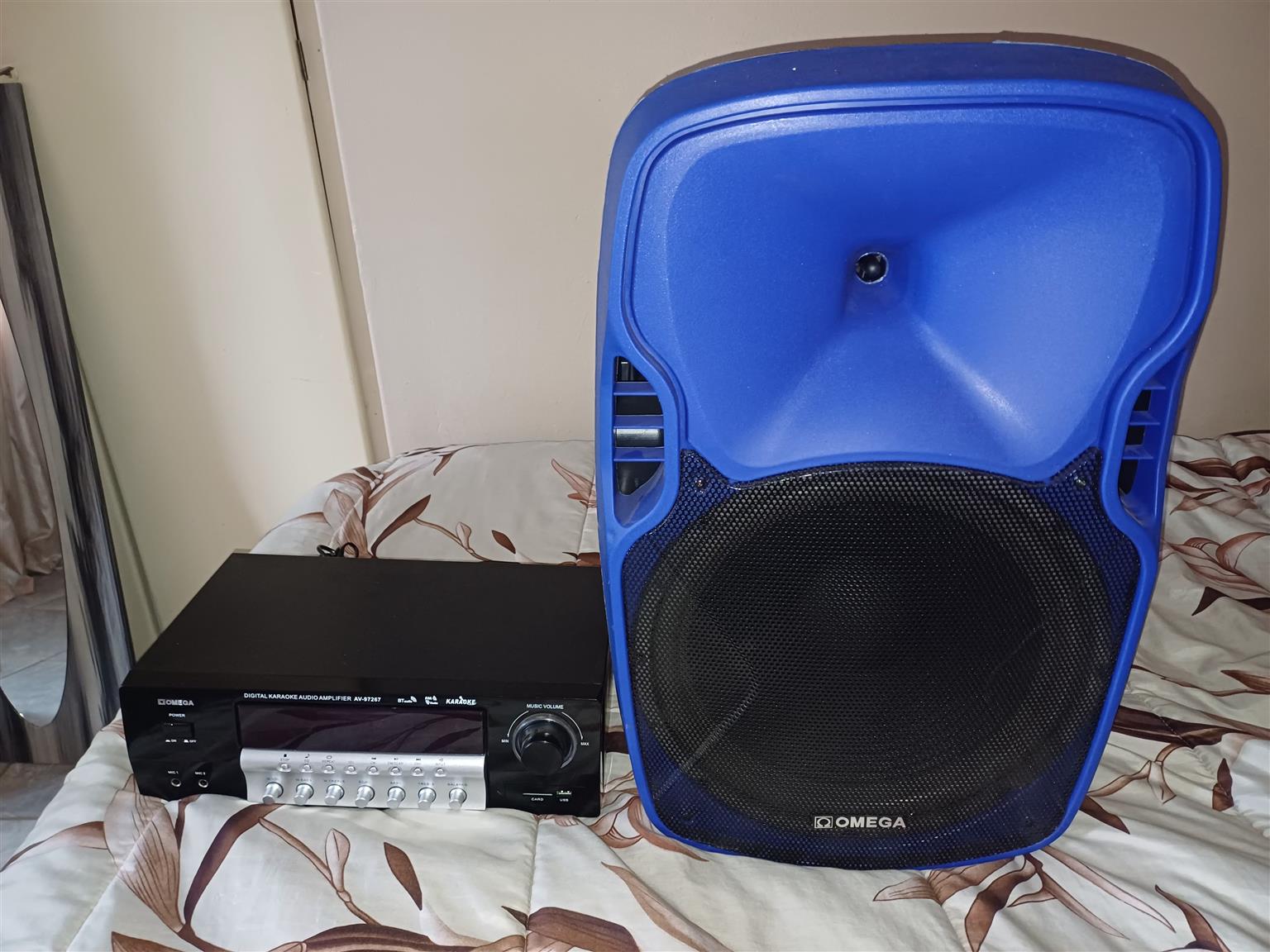 Brand new 2 channel karaoke/sd/usb/fm amp with 800w speaker