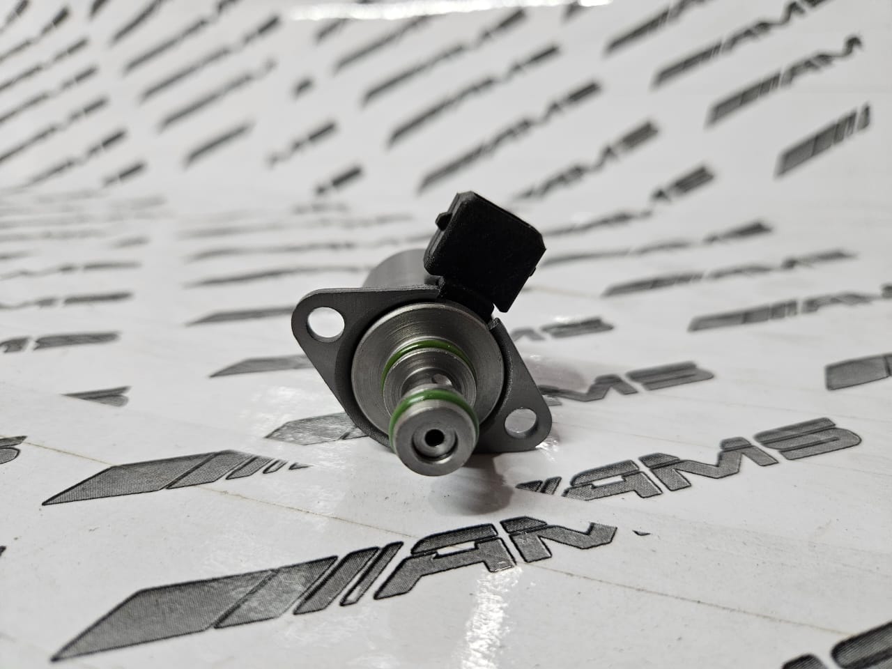 High-Quality Steering Rack Sensor for Mercedes W204 – Precision & Performance - Private Seller High-Quality Steering Rack Sensor for Mercedes W204 – Precision & Performance - Private Seller