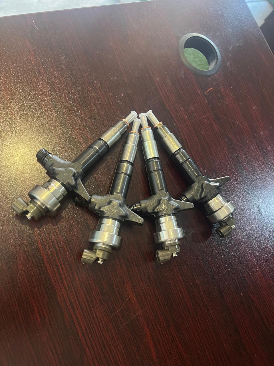 ISUZU DTEQ DIESEL INJECTORS - Private Seller