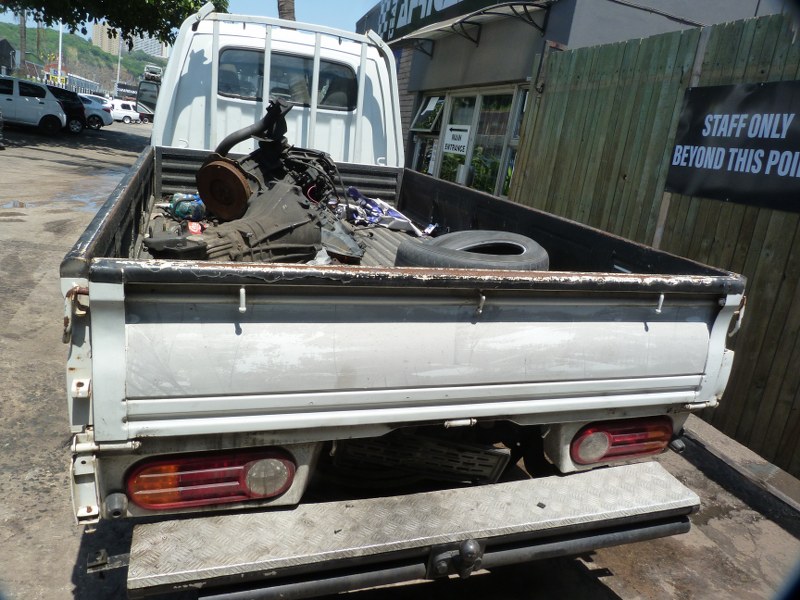 Hyundai H100 2.6D Manual White - 2005 STRIPPING FOR SPARES - Private Seller Hyundai H100 2.6D Manual White - 2005 STRIPPING FOR SPARES - Private Seller
