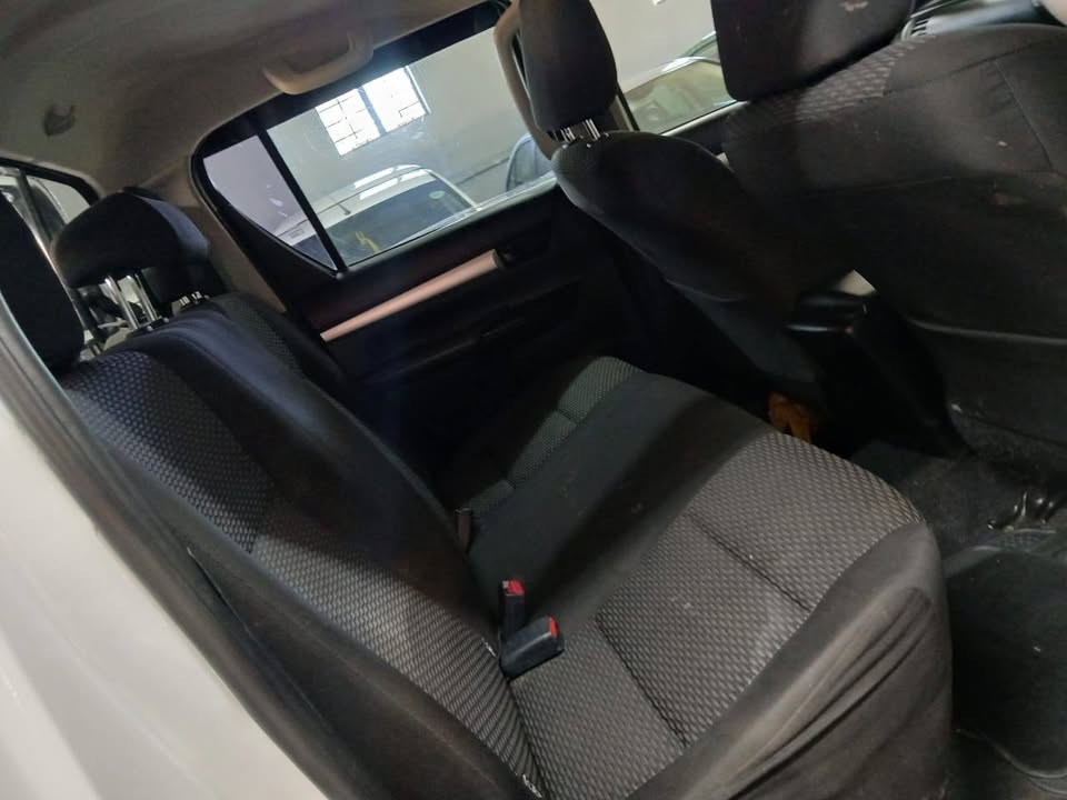 2019 Toyota Hilux 2.4GD6 Double Cab Manual 93000km. Mechanically Perfect with Reverse Camera,
