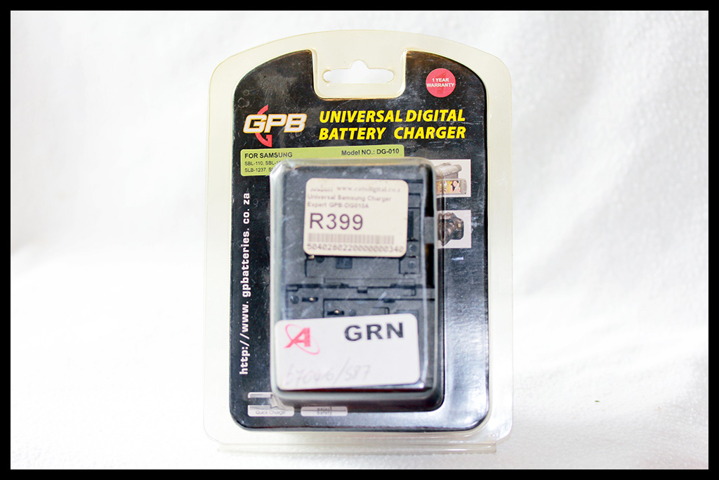 GPB Universal Digital Battery Charger (SamSung)