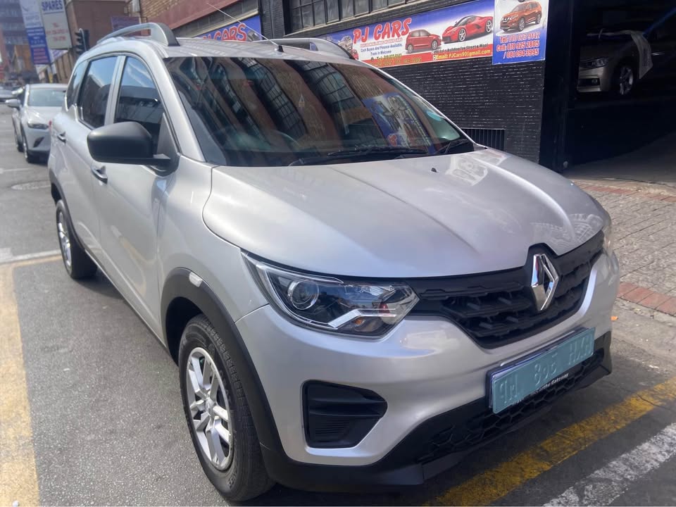 2022 Renault Triber 1.0 68000km
