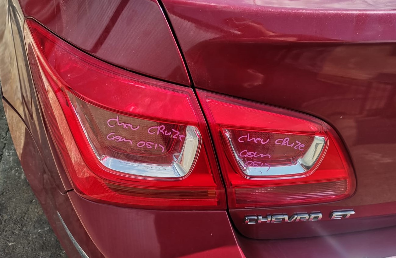 Used Chev Cruze Tail Lights Available for Sale - Private Seller Used Chev Cruze Tail Lights Available for Sale - Private Seller