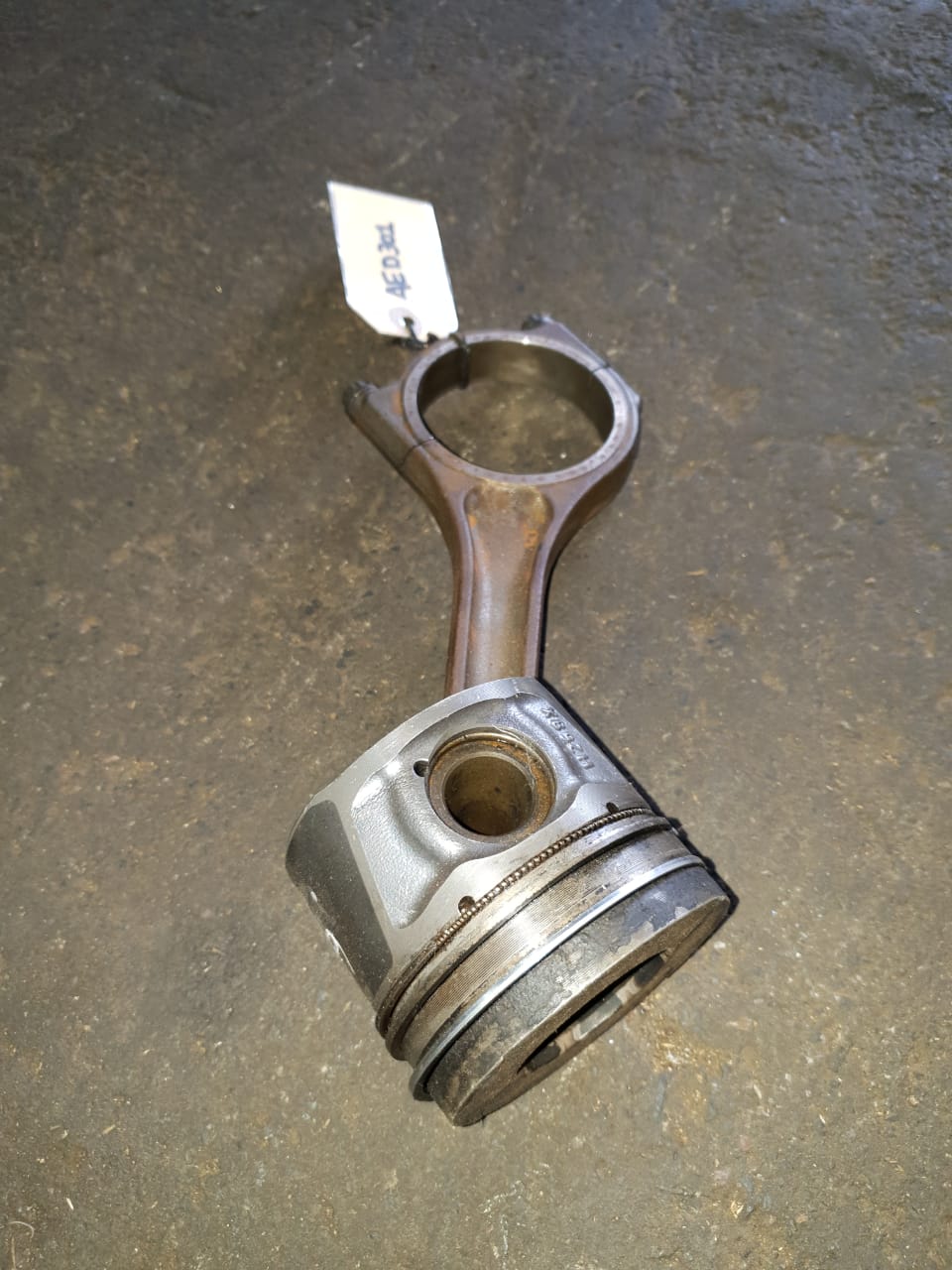 2013 Discovery 4 SDV6 3.0D Used Original Piston + Conrod For Sale