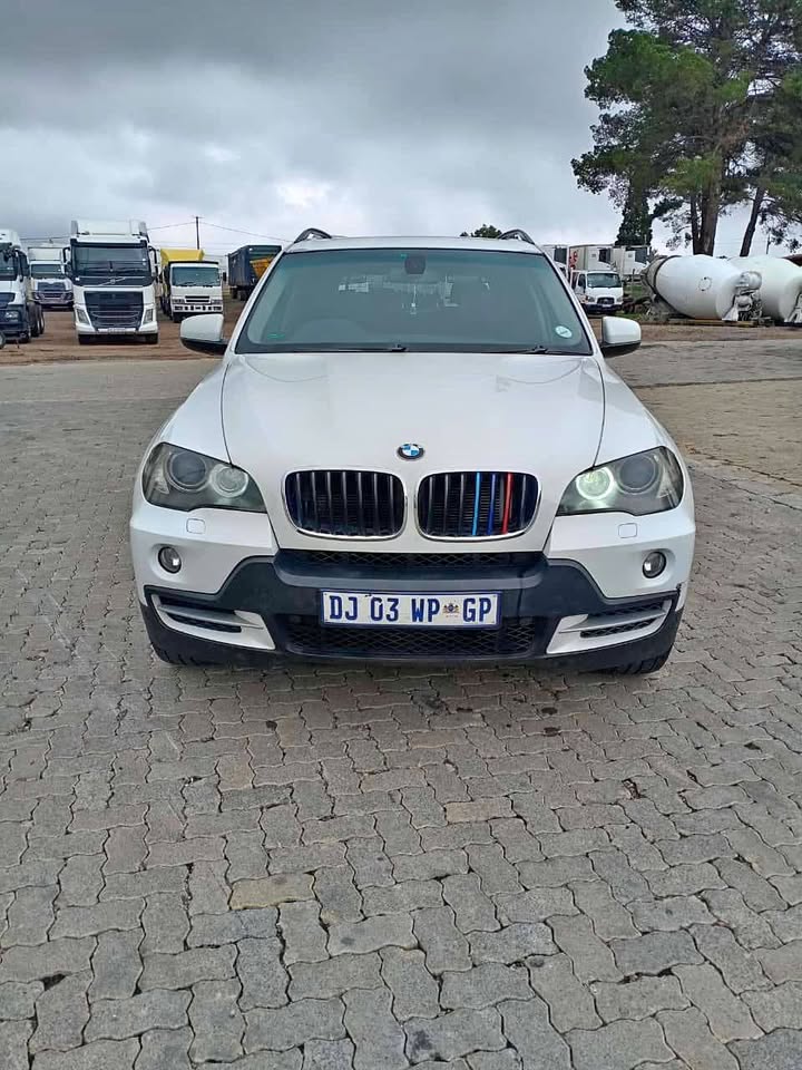 2010 BMW X5 3.0d X-Drive 2010 BMW X5 3.0d X-Drive