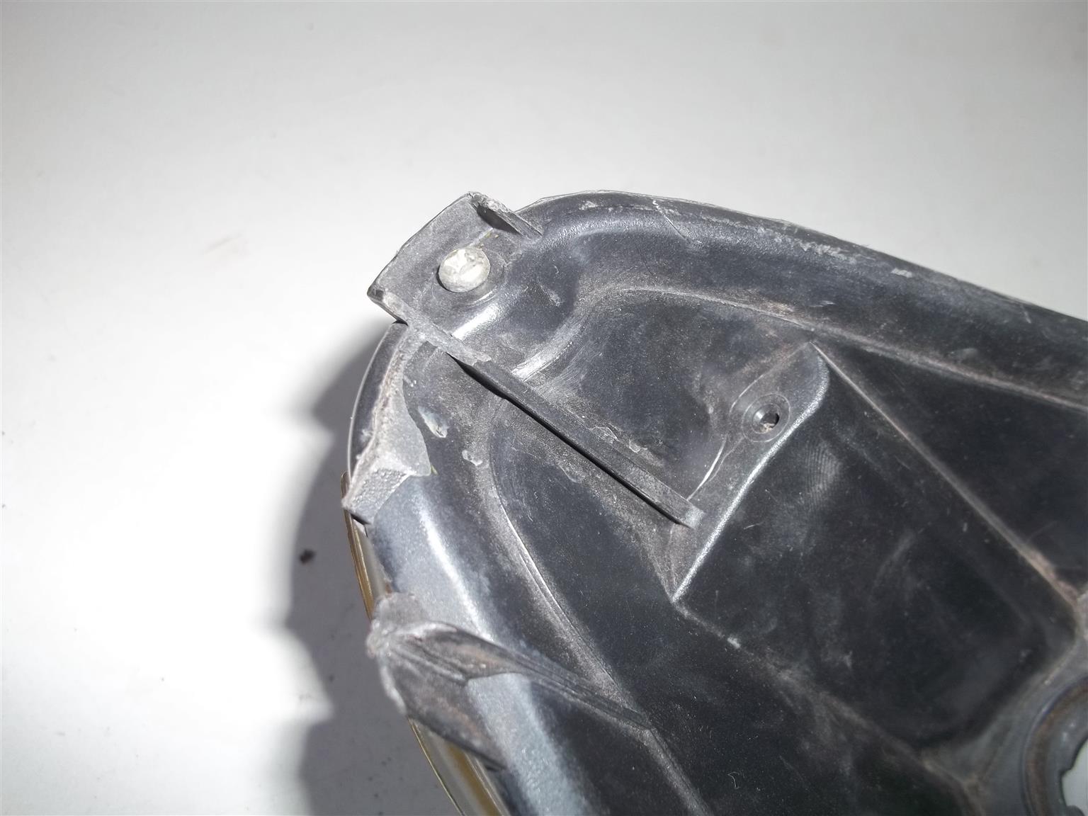 Suzuki Celerio '09-'15 left headlight - Private Seller Suzuki Celerio '09-'15 left headlight - Private Seller