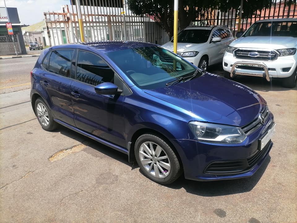 2013 Volkswagen polo 6 1.4 Trend line with nice Interior
