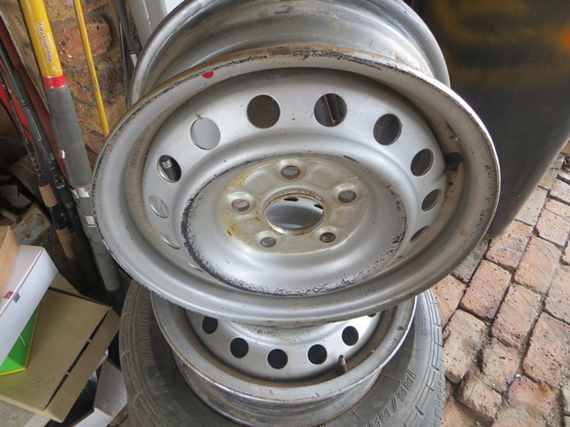 Toyota LDV Steel rims size 14" - Private Seller