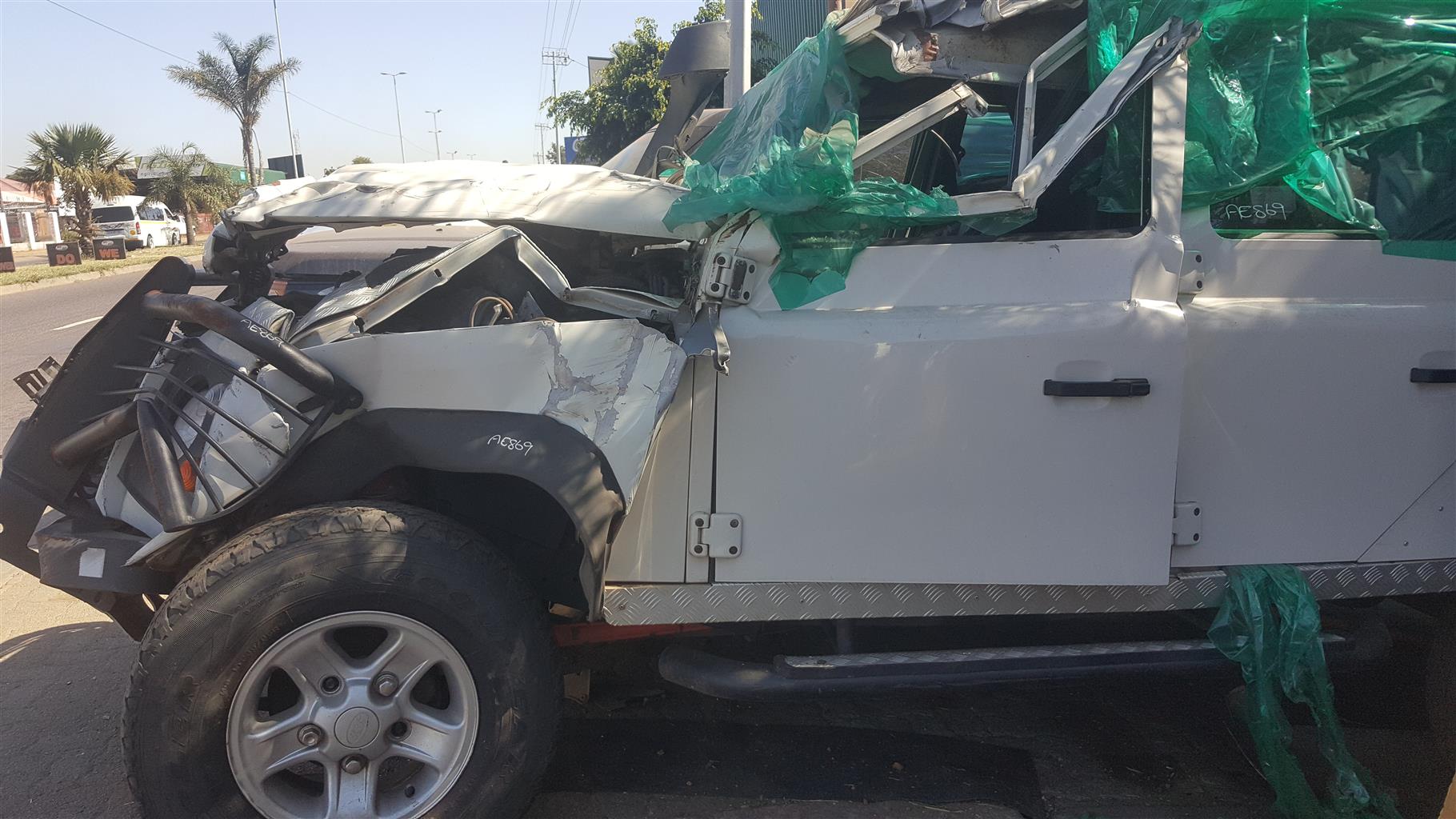 DEFENDER PUMA 2.4 2010 STRIPPING FOR SPARES
