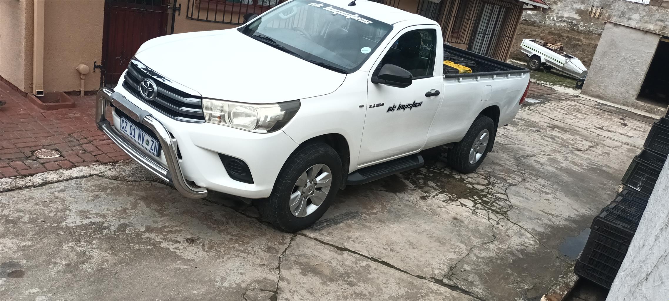 2017 Toyota Hilux 2.4GD-6 SRX auto