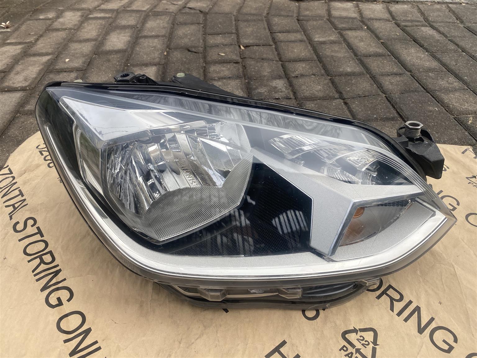 2019 VW UP LED HEADLIGHT RIGHT SIDE FOR SALE. IN EXCELLENT CONDITION - Private Seller