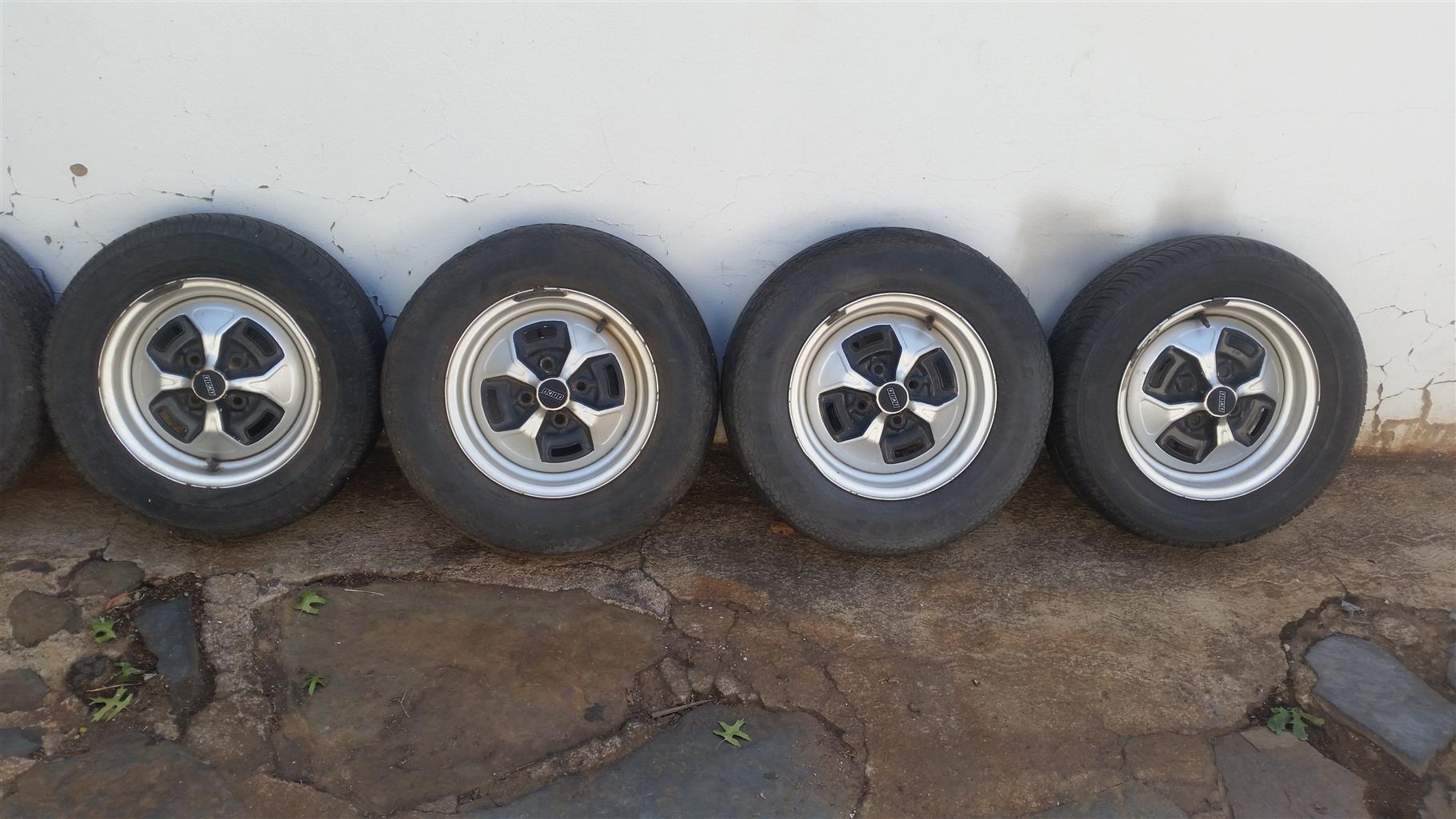 Original Fiat 131 wheel rims in good condition - Private Seller