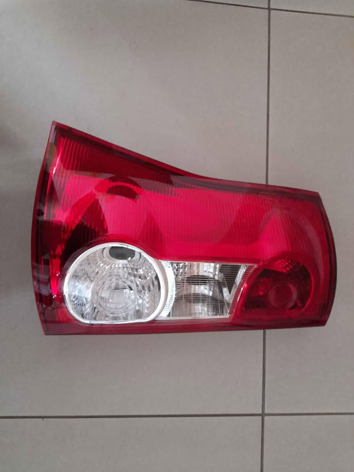 NISSAN NP200 2010/2022 BRAND NEW TAILLIGHTS FOR SALE PRICE