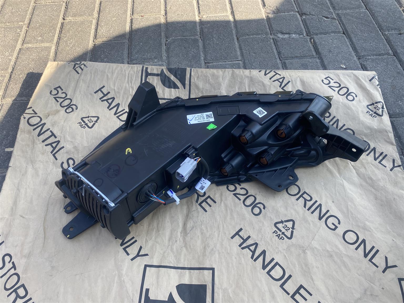 2025 TOYOTA URBAN CRUISER FULL LED HEADLIGHT RIGHT SIDE FOR SALE