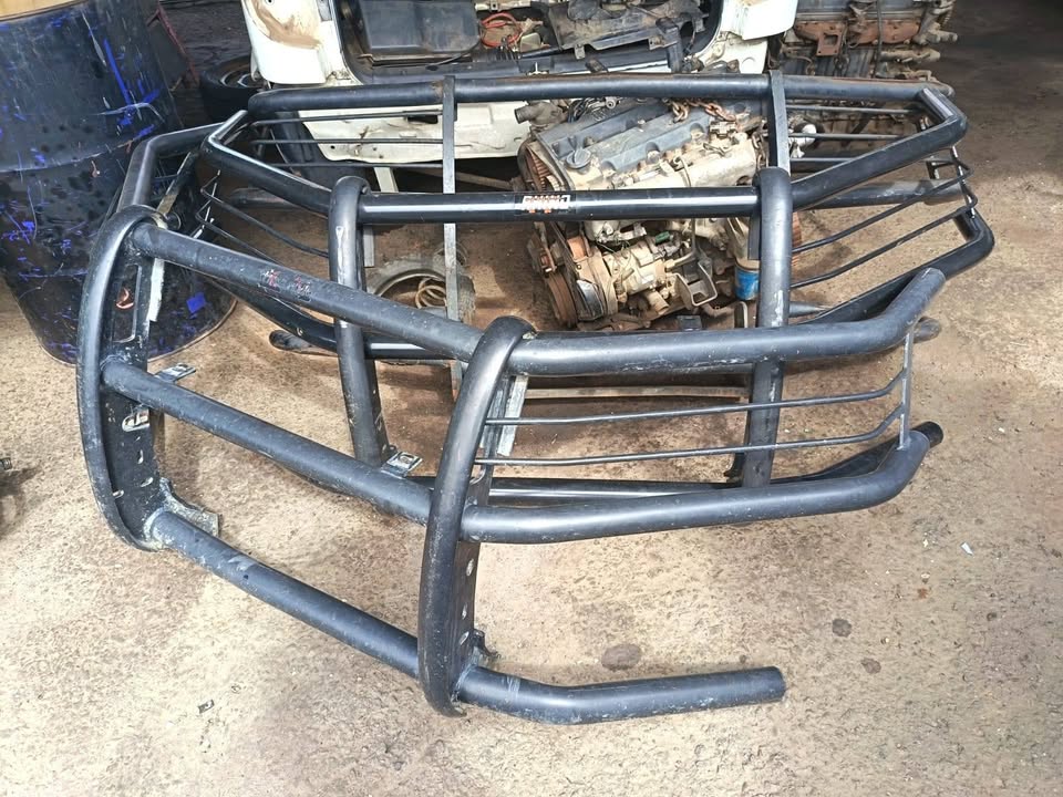 Toyota GD-6 Bull Bar - Private Seller