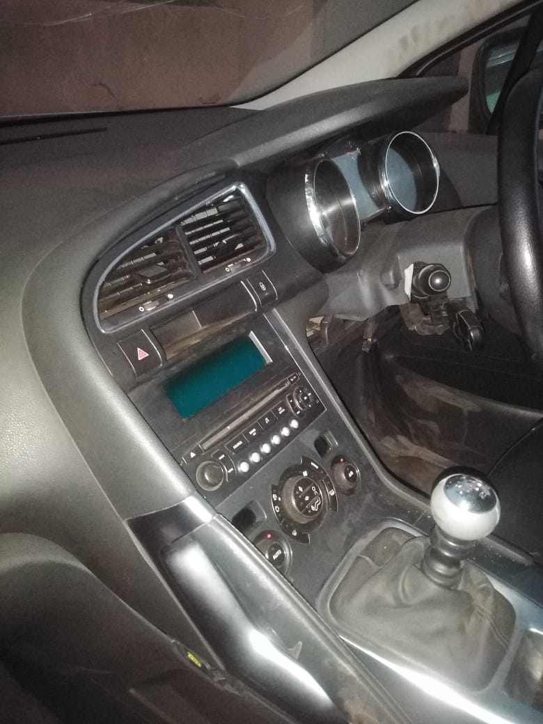 Peugeot 3008 ,2013 model strapping for spare - Private Seller