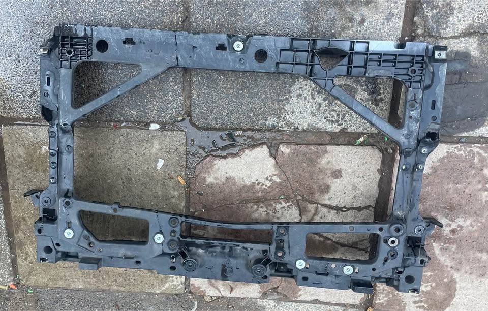 Mazda CX-3 cradle Mazda 2 cradle - Private Seller Mazda CX-3 cradle Mazda 2 cradle - Private Seller