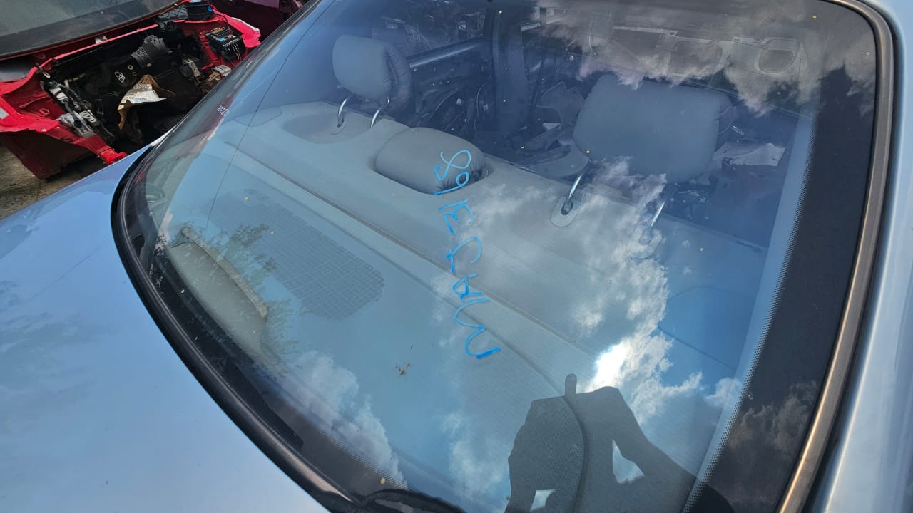Mercedes Benz S500 W220 rear windscreen for sale used - Private Seller Mercedes Benz S500 W220 rear windscreen for sale used - Private Seller