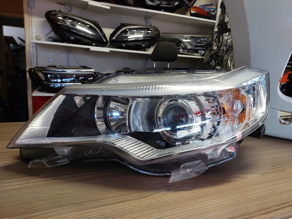 2017 GWM VOLEEX C10 LEFT SIDE HEADLIGHT FOR SALE BRAND NEW - Private Seller