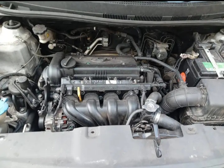 Used 2016 Hyundai Accent sedan 1.6 Motion - Private Seller