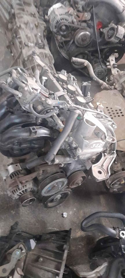 Toyota Avanza 1.3 and 1.5 for sale import quality at samco Germiston - Private Seller