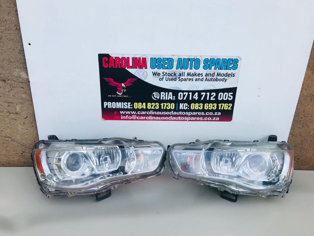 Mitsubishi Outlander xenon headlights - Private Seller Mitsubishi Outlander xenon headlights - Private Seller