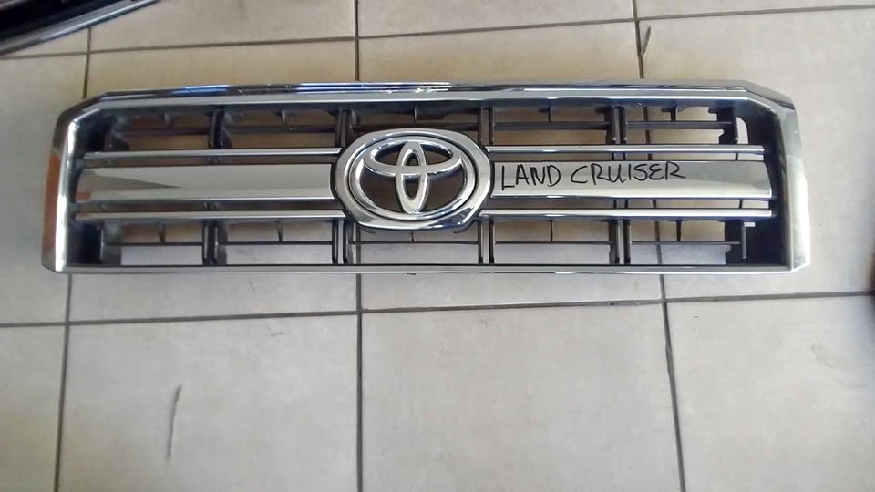 Toyota Land cruiser grill